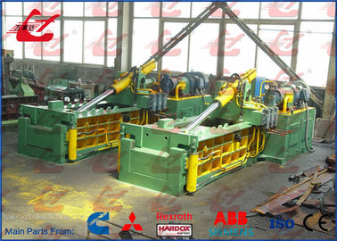 Buy Front Out Type Hydraulic Metal Baler , Stable Running Steel Baler Machines Y83Q-135B online manufacture