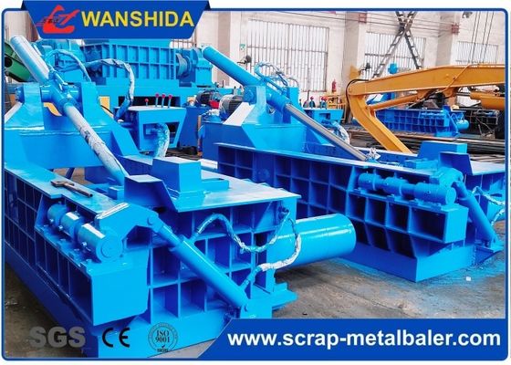 Buy 1600 kN Hydraulic Scrap Metal Baler PLC Controlled For Steel And Aluminum Scrap 400×400 mm Bale Size online manufacture