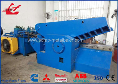 Scrap Steel Plate Cutting Machine , 250 Ton Hydraulic Scrap Metal Shearing Machine