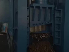 Waste Vehicles Hydraulic Baling Shear For Waste Car Recycling Yards Motor drive